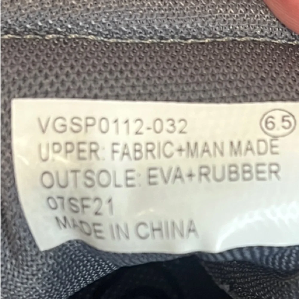 Very G Vintage Gray Star Sneakers - Size 6.5 - Picture 2 of 8
